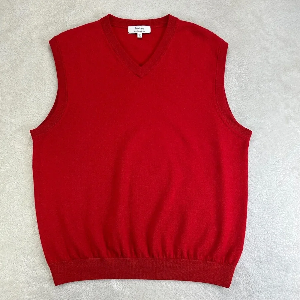 Turnbury Sweater Vest Mens XL Red Extra Fine Merino Wool Knitted V Neck Pullover